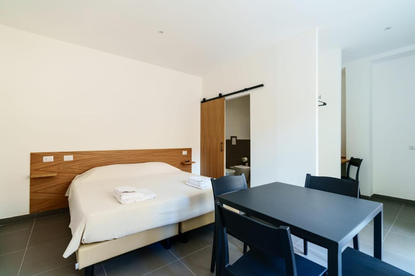 Camere Cavour Macerata Exterior foto